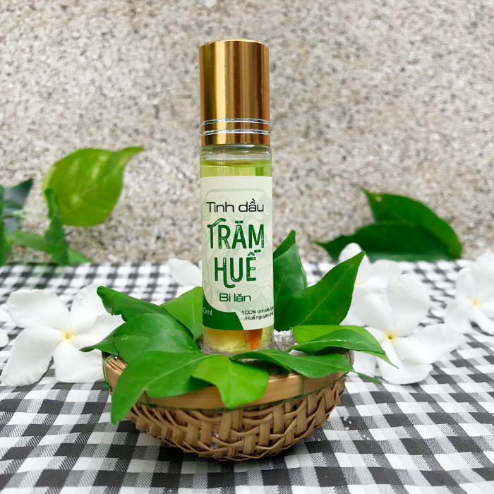 tinh-dau-tram-Hue-bi-lan-Vina-Tuoi